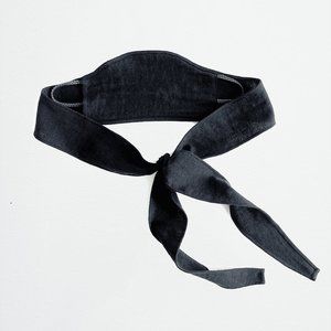 NWOT Janessa Leone Mask - Black/OS